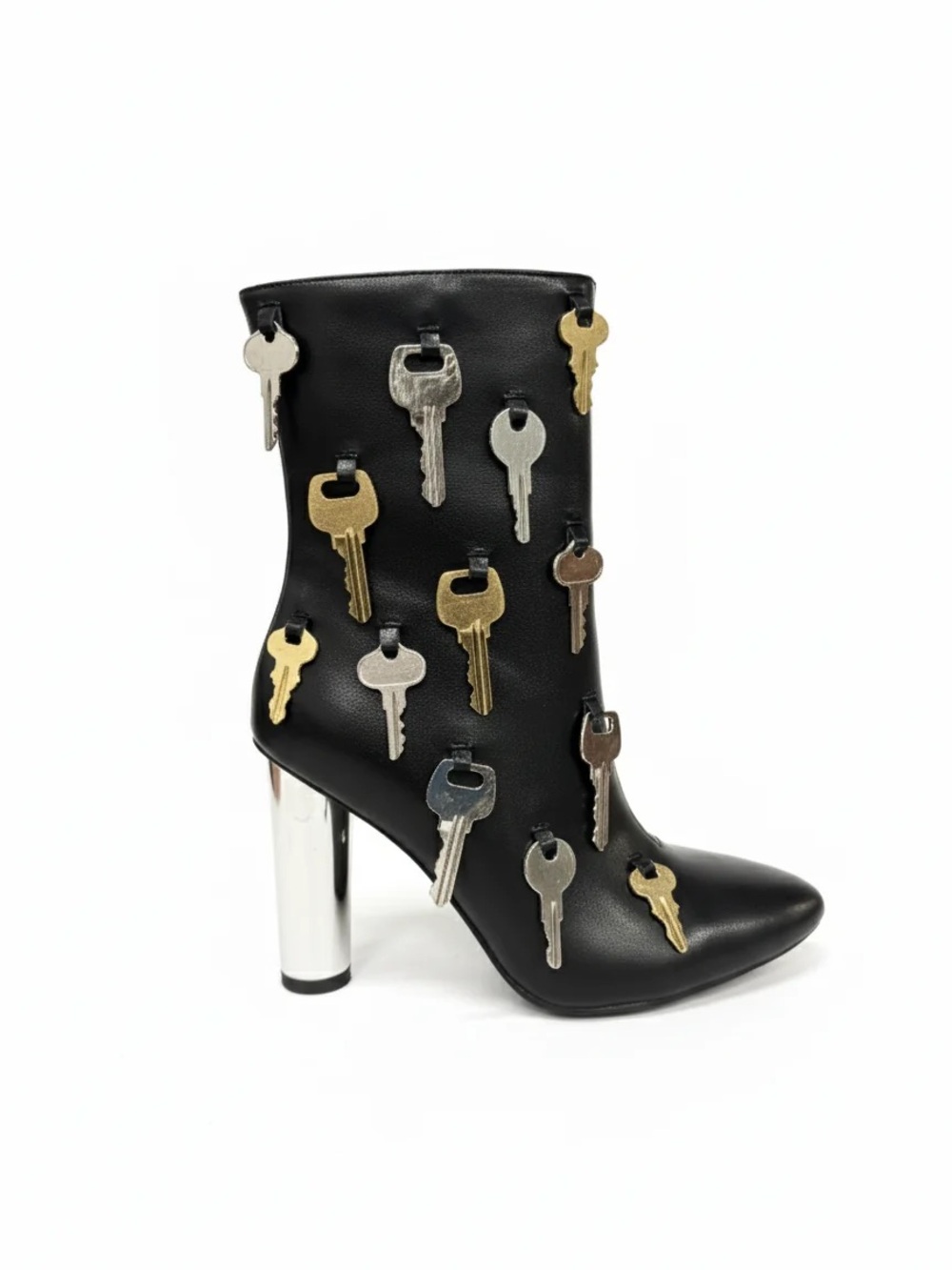 AZALEA WANG KEY EMBELLISHED CHUNKY BOOTIE - BLACK VARIOUS SIZES (NEW) B1